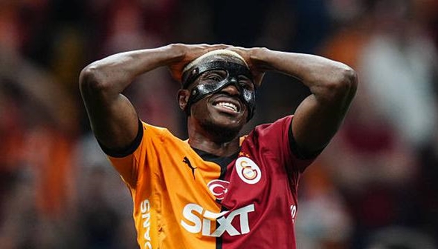 Victor Osimhen chuẩn bị được Galatasaray mua đứt.