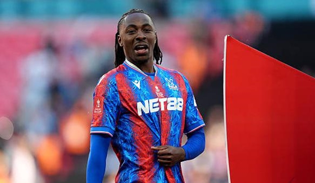 Eberechi Eze nằm trong tầm ngắm của Arsenal.