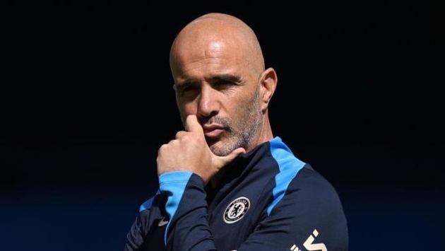 HLV Enzo Maresca phải đau đầu sắp xếp đội hình cho Chelsea.