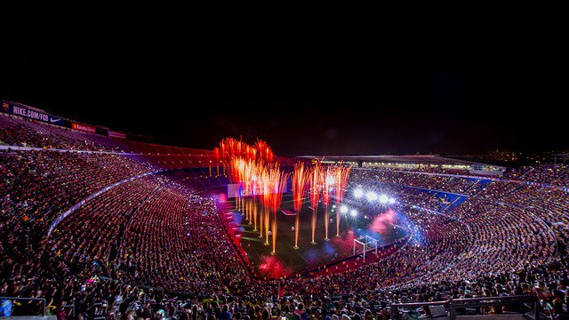 Camp Nou còn là nơi tổ chức các sự kiện giải trí lớn