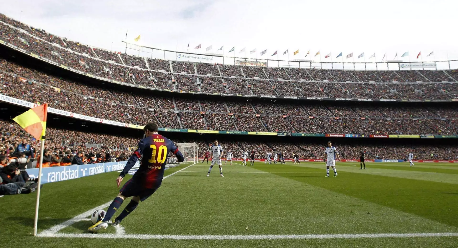 Sân vận động Camp Nou – Đấu trường bất tử của những giấc mơ Blaugrana