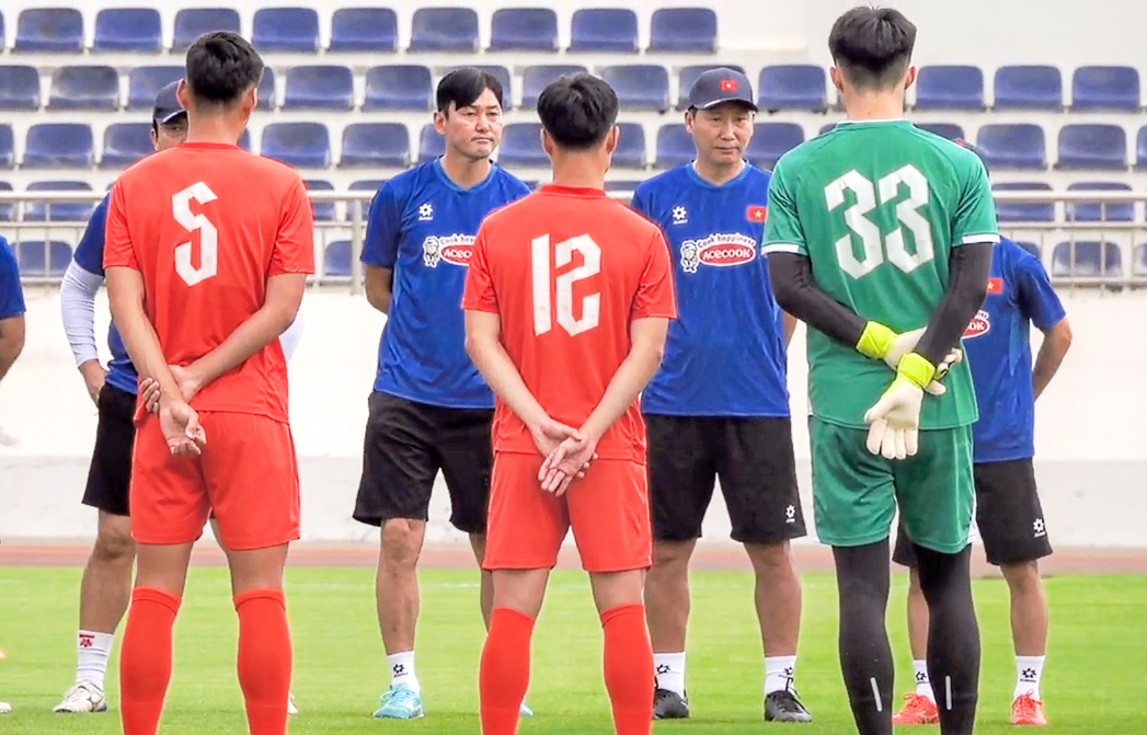 U23 Việt Nam và bài toán triển khai bóng từ hàng thủ
