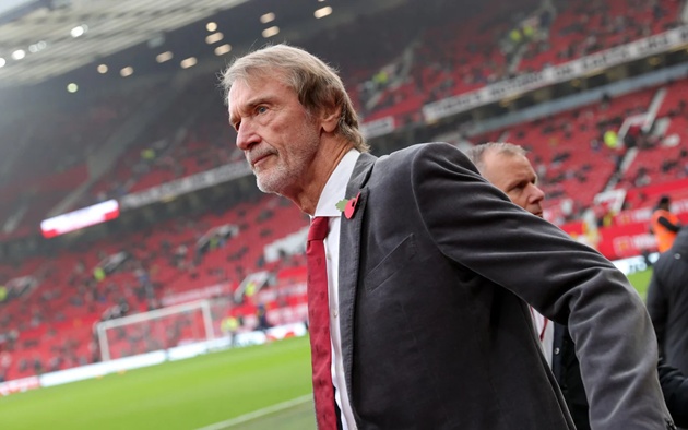 Sir Jim Ratcliffe tiếp tục thực hiện thay đổi tại Man Utd