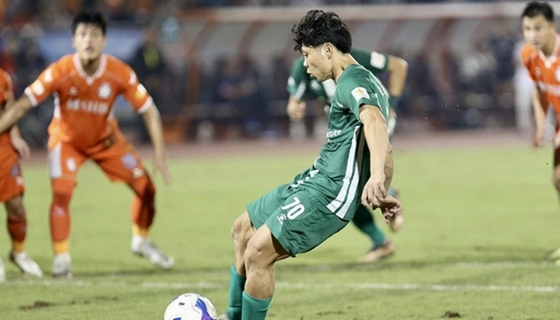 Công Phượng và Bình Phước hẹp cửa thăng hạng V-League