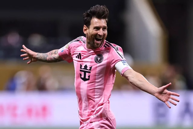 Messi lập cú đúp, Inter Miami thắng kịch tính New England