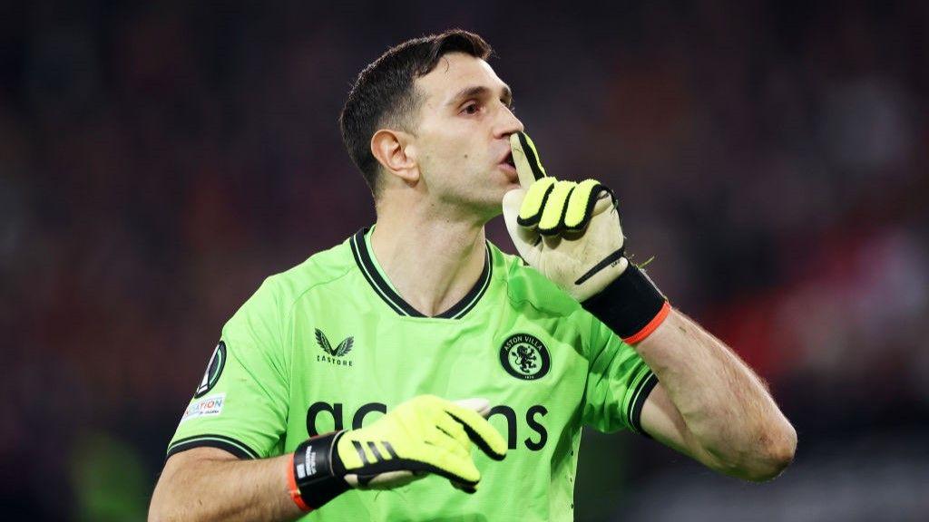 Vì Emiliano Martinez, Chelsea sẵn sàng quyết chiến với MU