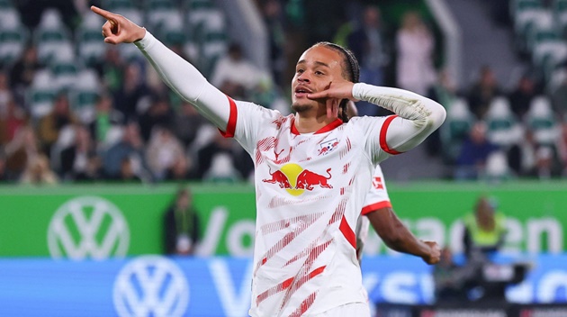 NÓNG: Bayern Munich hỏi mua Xavi Simons