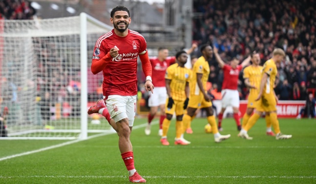 Gibbs-White đạt thỏa thuận, Man City vẫn kẹt phí chuyển nhượng