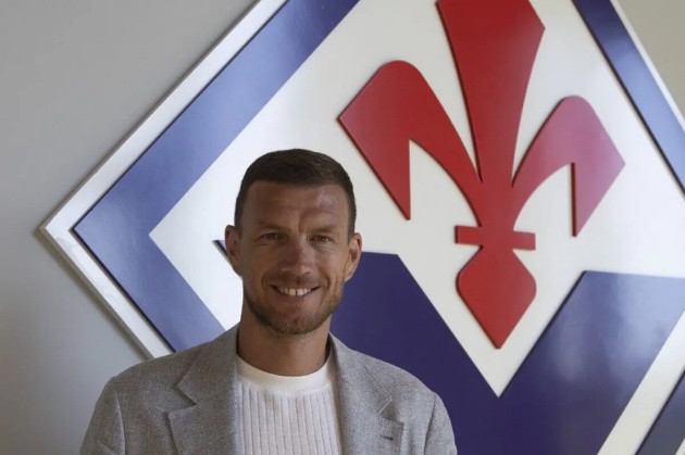 CHÍNH THỨC! Edin Dzeko tái xuất Serie A