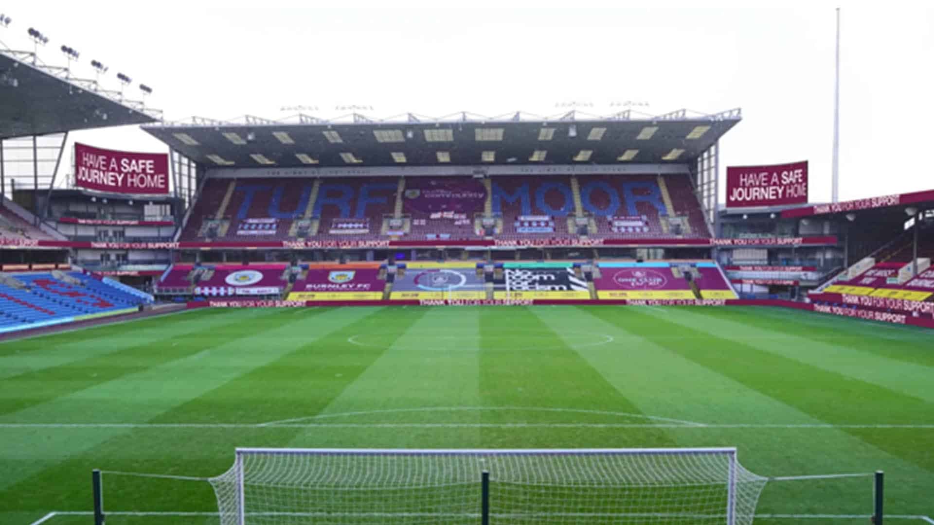 Sân Turf Moor hiện tại đã có nhiều cải tiến.