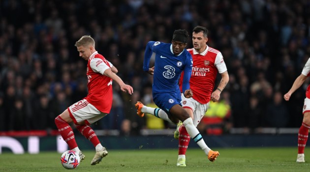 Madueke ở rất gần Arsenal.