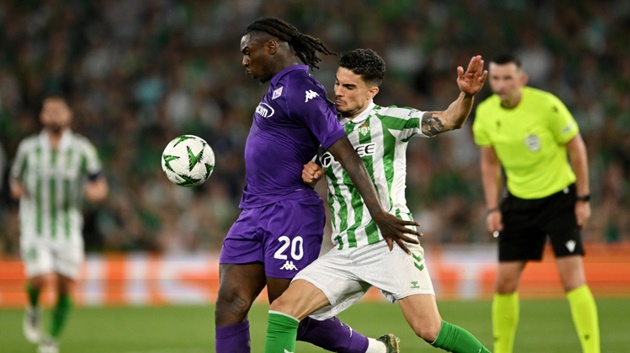 Al-Hilal cạnh tranh Kean với MU