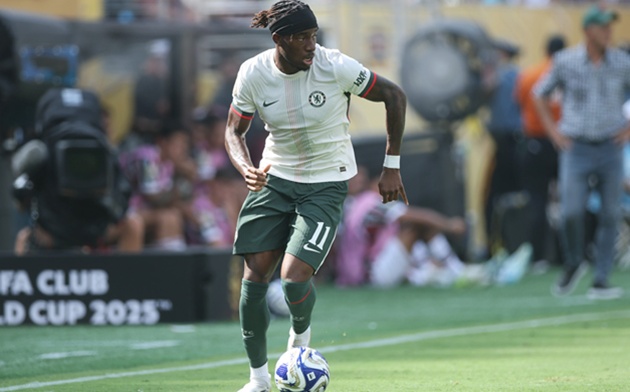 Madueke kiểm tra y tế, Arsenal sắp có tân binh thứ tư