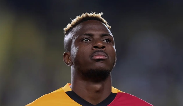 Galatasaray vẫn đang loay hoay với thương vụ Osimhen.