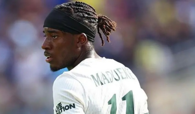 Vì sao CĐV Arsenal phản đối thương vụ Noni Madueke?