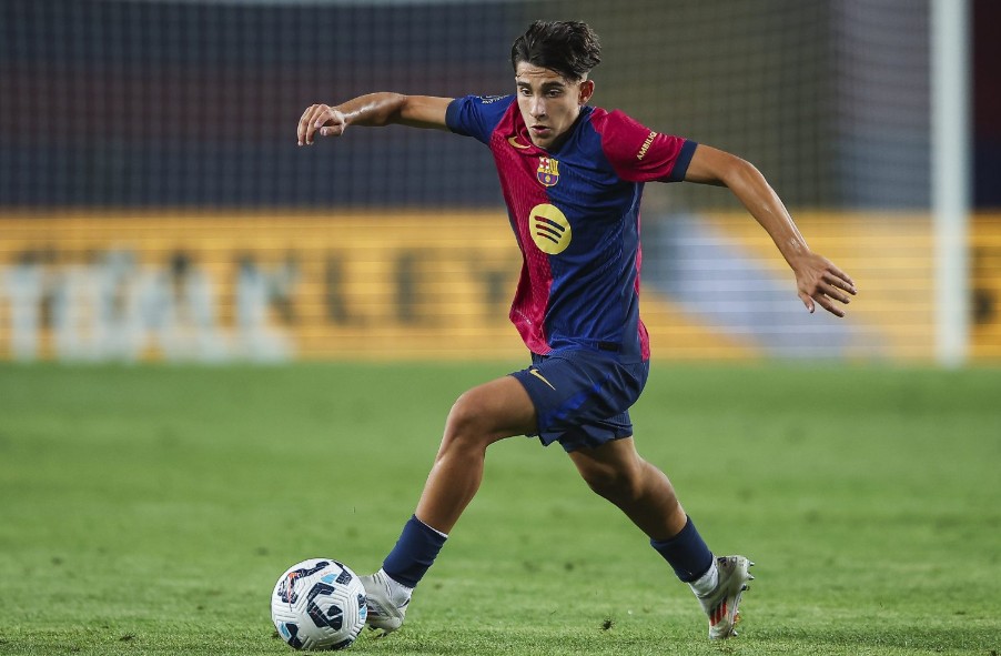 3 tài năng trẻ La Masia sẵn sàng cạnh tranh vị trí ở Barcelona