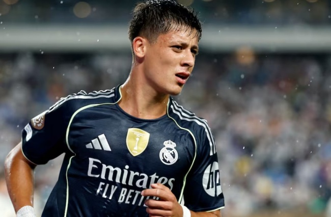 Toni Kroos khen Guler, chỉ ra điểm then chốt để tỏa sáng