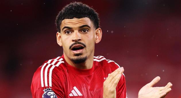 Tottenham lộ điều khoản, Forest sẵn sàng đấu pháp lý giữ Gibbs-White
