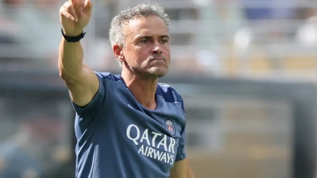 PSG thua Chelsea ở cuộc chiến thể lực.
