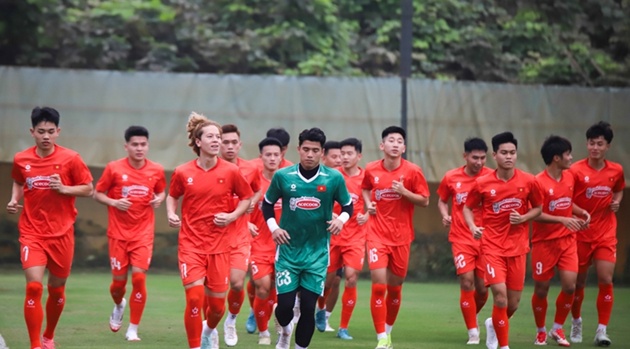 Các cầu thủ trẻ Việt Nam có cơ hội chứng tỏ năng lực