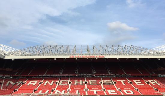 Toàn cảnh khán đài Sir Alex Ferguson.