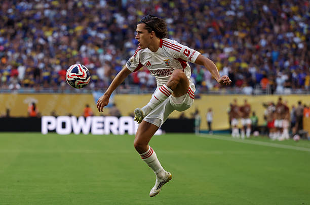 Ảnh minh họa cho bài viết về Alvaro Carreras: Bài học 50 triệu euro cho Real Madrid và sai lầm của Man United