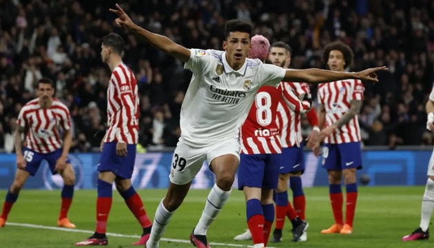 Alvaro Rodriguez: "Tôi phải đi, giấc mơ của tôi là Real Madrid nhưng tôi không đợi được nữa"