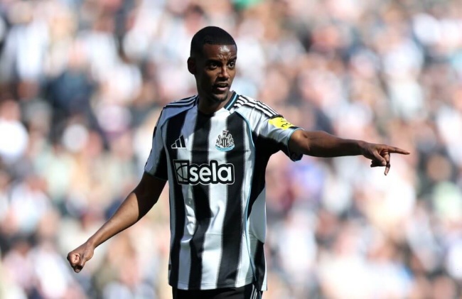 Isak chứng minh đẳng cấp ở Premier League.