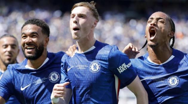 Chelsea thu đậm tài trợ áo đấu, giữ mục tiêu top 4 mùa tới
