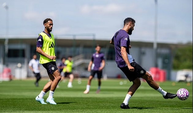 M.U. lắp đặt công nghệ tiên tiến tại Old Trafford và Carrington