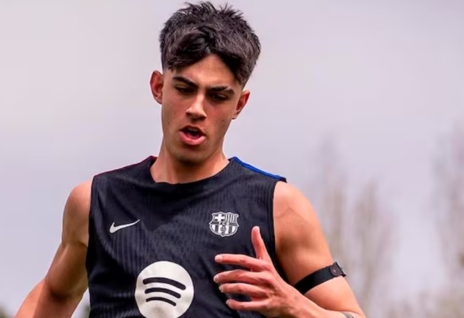 Marc Bernal trở lại tập luyện, sẵn sàng cùng Barca du đấu châu Á