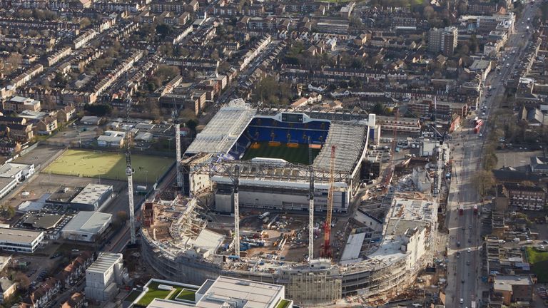 Quá trình xây dựng SVĐ Tottenham mới.