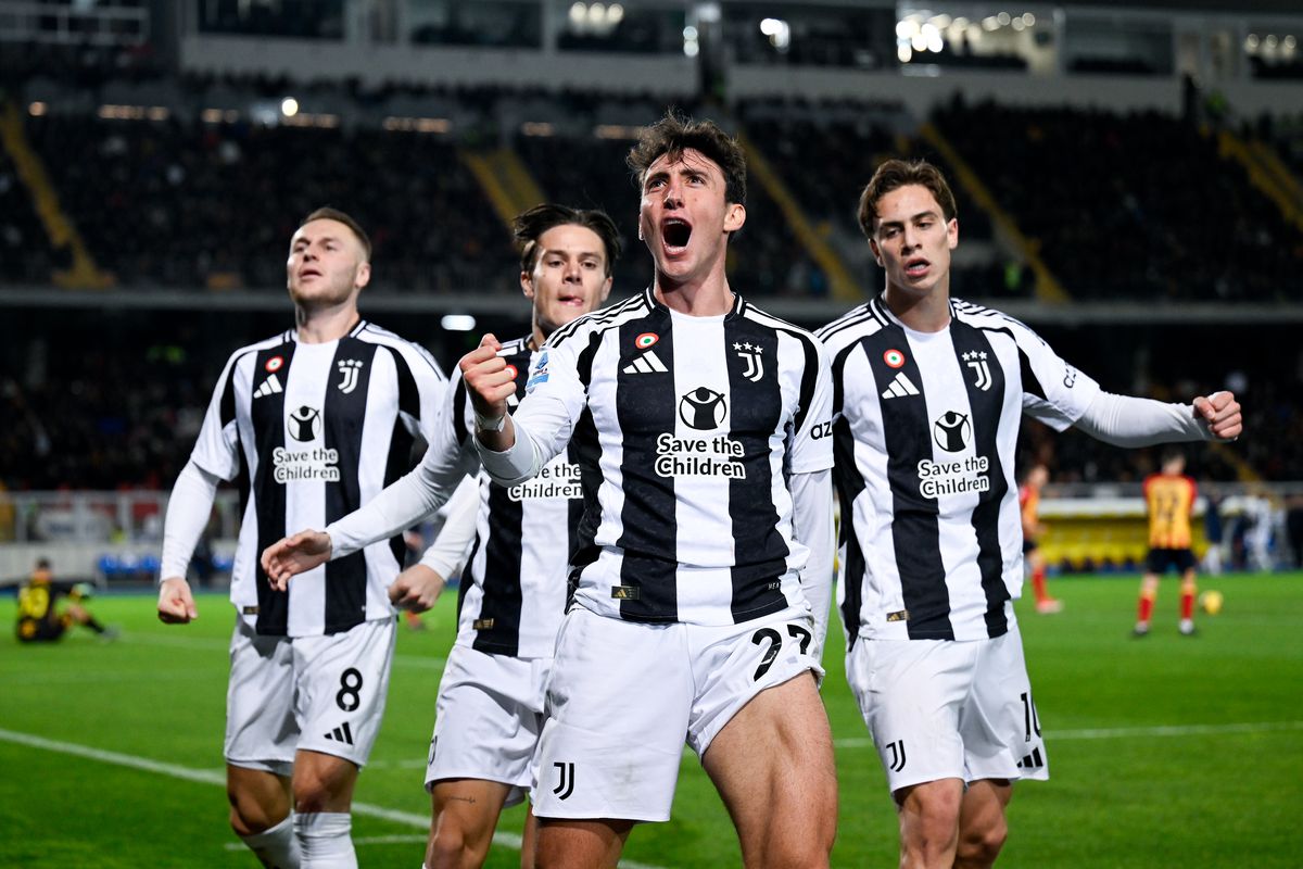 Đội hình đầy trẻ trung và tiềm năng của Juventus