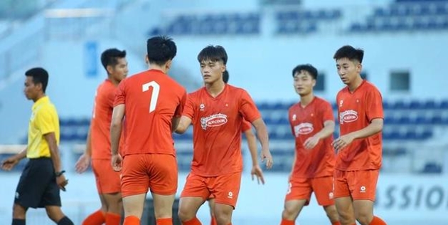 Ông Kim Sang-sik phải tìm kiếm những cái tên phù hợp cho tuyển quốc gia.