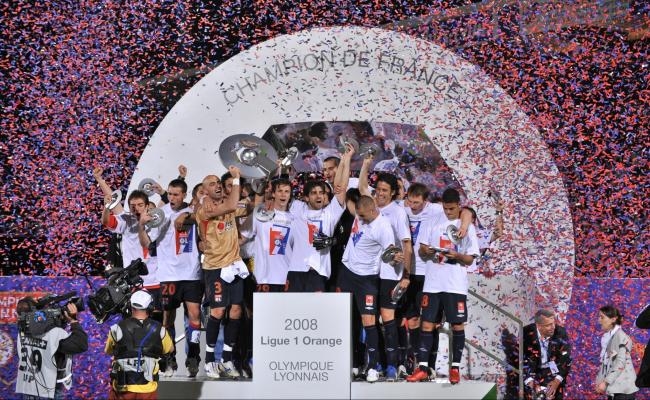 Olympique Lyonnais từng có giai đoạn thống trị Ligue 1.