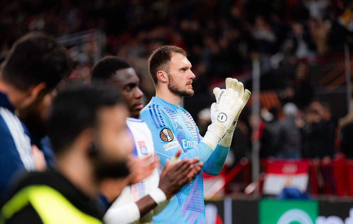 Olympique Lyonnais đối mặt nhiều khó khăn ở thời điểm hiện tại.