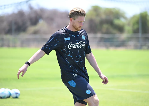 Truyền thông Ý đưa ra nhận định tức thì về Kevin De Bruyne sau ngày đầu tiên anh ở Napoli