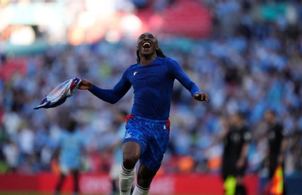 Paul Merson gợi ý cho Arsenal "thương vụ hoàn hảo" thay vì Madueke