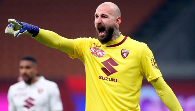 Napoli 'cướp' mục tiêu của Leeds: Conte chốt hạ thủ môn giá 16,4 triệu bảng