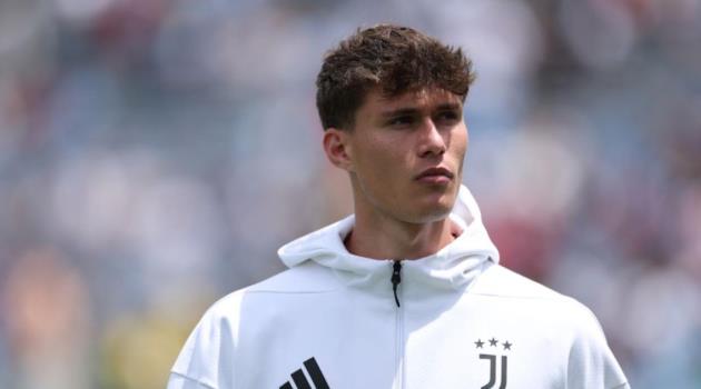 Newcastle đẩy mạnh đàm phán mua Nicolo Savona dù cầu thủ chấn thương
