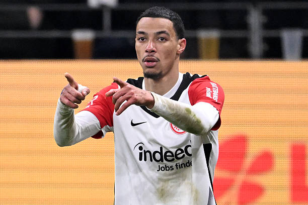 Ekitike gây ấn tượng trong màu áo Frankfurt.