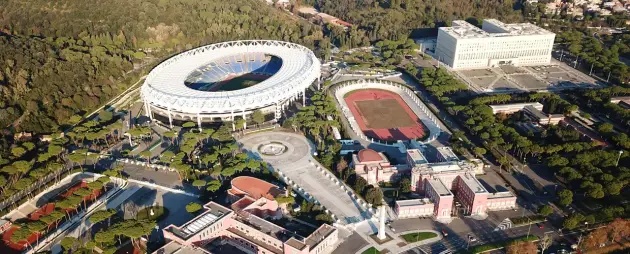 Sân vận động nằm trong khu phức hợp Foro Italico.