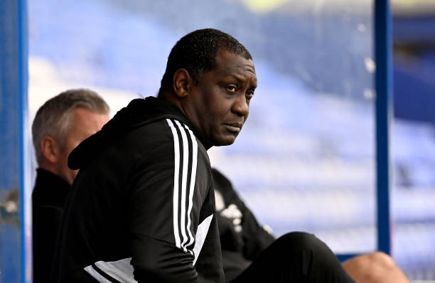 Heskey quan ngại về Morgan Rogers.