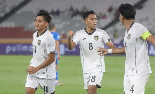 Báo Indonesia gọi Malaysia là thử thách thực sự