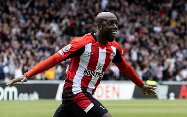 Brentford mở đàm phán nhưng Wissa muốn ra đi