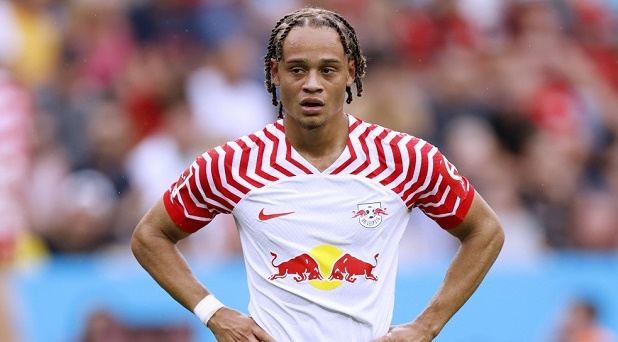 Cầu thủ người Hà Lan ưu tiên đến Premier League.