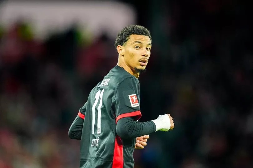 Tuần chuyển nhượng kỳ lạ của Liverpool: Quyết định với Alexander Isak và Hugo Ekitike