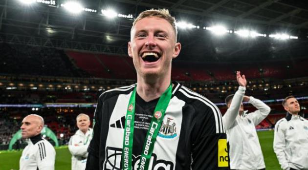 Sean Longstaff đã là người của Leeds.