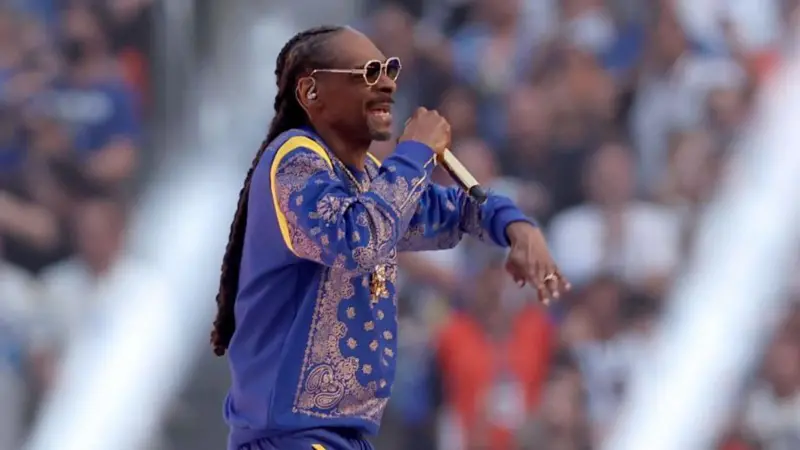 Snoop Dogg biểu diễn tại sự kiện