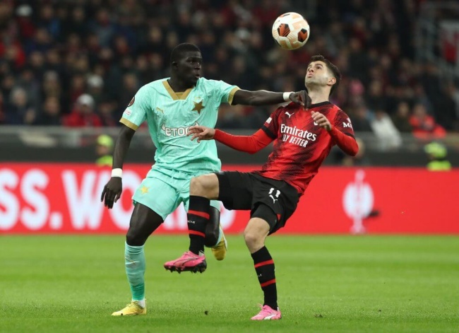 El Hadji Malick Diouf gây ấn tượng ở Slavia Prague.